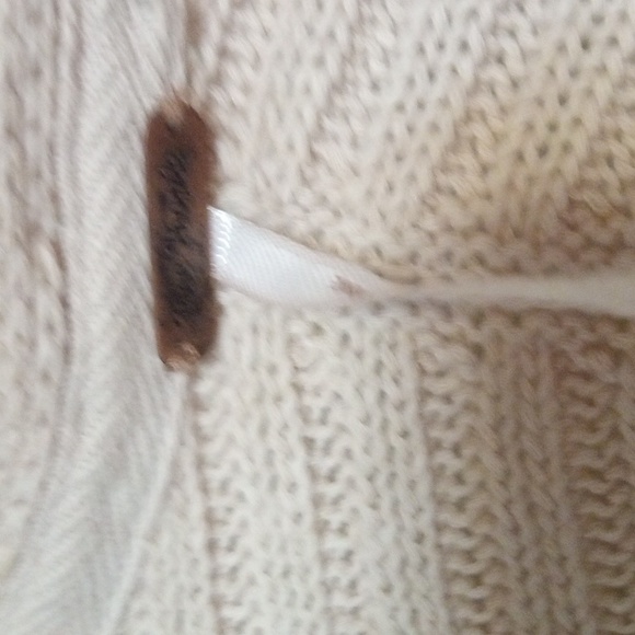 Sweater - Picture 3 of 3